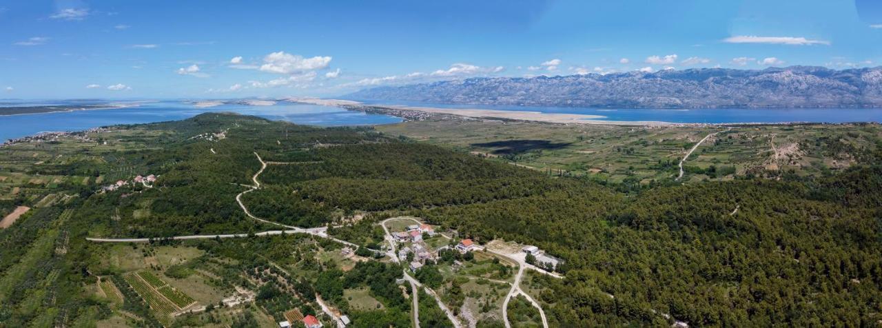 Apartments Tri Mora Ražanac Εξωτερικό φωτογραφία