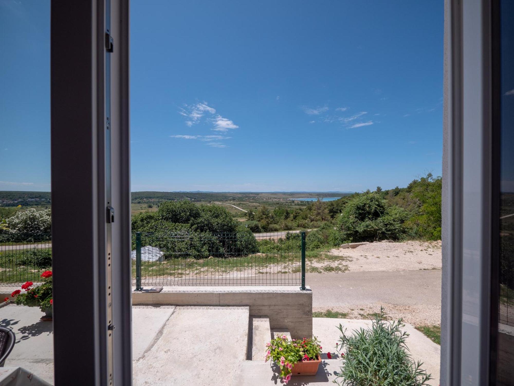 Apartments Tri Mora Ražanac Δωμάτιο φωτογραφία